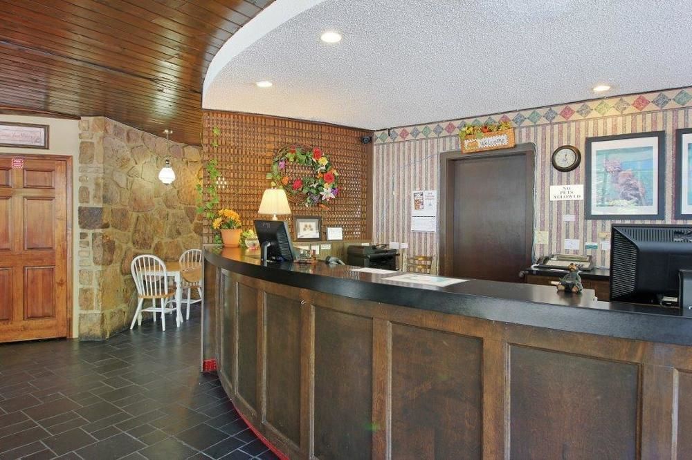 גטלינבורג River Edge Inn מראה חיצוני תמונה